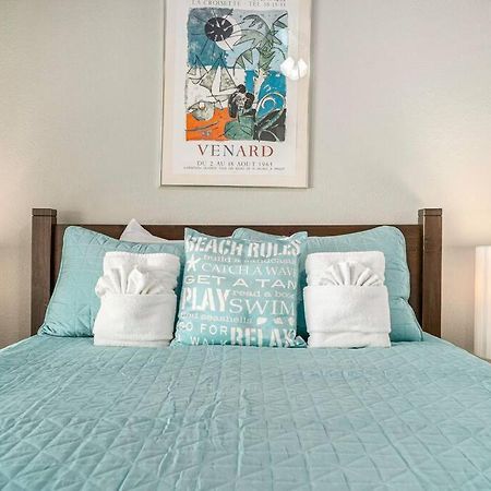 Beachy Bungalow! 2Bd, King Bed Galveston Esterno foto